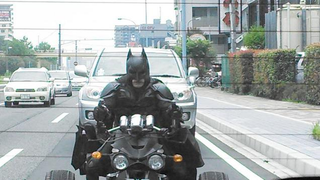 Illustration for article titled Unmasking the Mysterious Batman of Japan's Highways